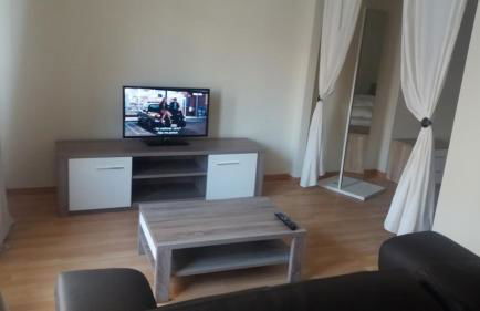 Casa Claudia - Pool and Wifi - Photo 11