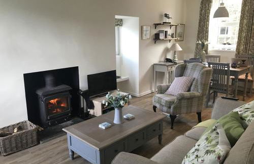 Old Vicarage Mortehoe Near Woolacombe 2 x sleeps 4 and 1 x sleeps 10 cottages - Foto 21