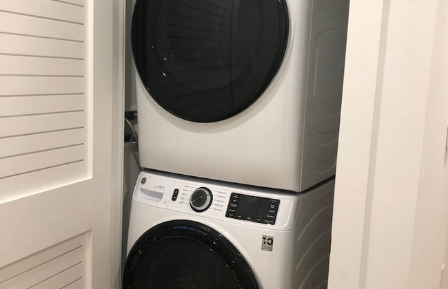 NEW Fab 4 BR - Outdoor Deck - gym - Mins to NYC - Foto 18