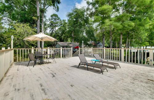 Private Dock + Fire Pit: Gantt Lake Getaway! - Foto 24