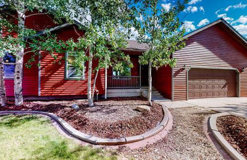 Hike, Golf and Explore Driggs Home with Patio and Grill - Foto 36