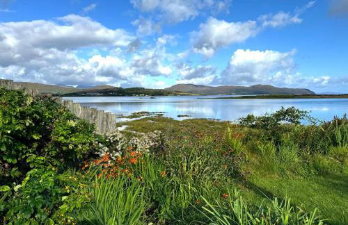 Waterside Cottage by the sea - Broadford - Photo 23