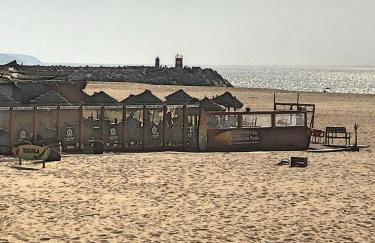 Lua do Mar - T2 - Piscina - Fte ao Mar- Central - Foto 34