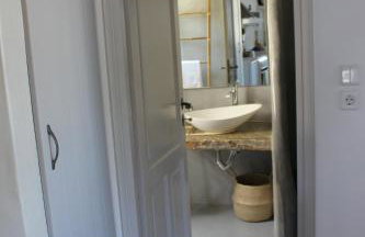 Persephone - Photo 12