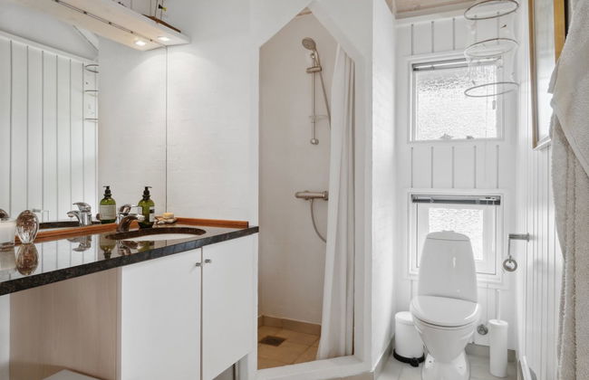 "Elspeth" - 25m from the sea - Foto 17