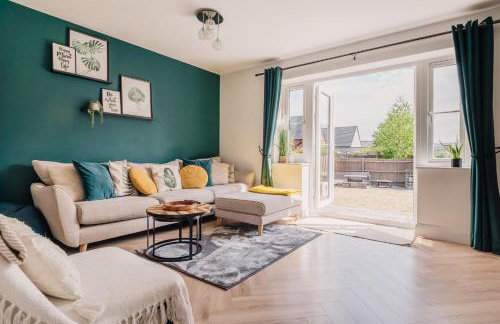 Beautiful 3 Bedroom Home Near Worcester - Photo 36