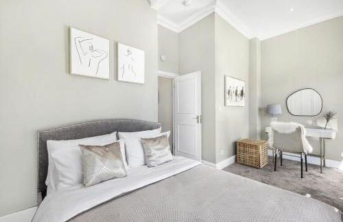 Lovely large 1 bed renovated flat w balcony & 600MB WiFi - Foto 6