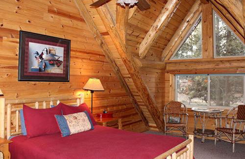 Peaceful Waterfront Log Cabin near Crater Lake National Forest, Oregon - Foto 36
