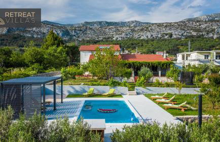 Villa Eleona with private pool and garden - Photo 2