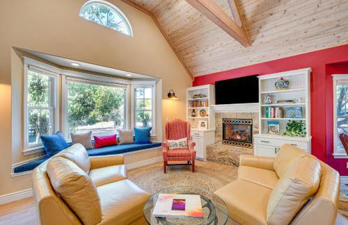 Auburn Farmhouse with Fireplace, Close to Wineries - Foto 1