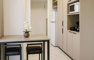 Apto Novo em Condominio no Centro de Foz - Foto 3