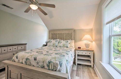 Modern Waveland Home with Deck, Walk to Beach! - Foto 18