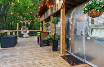 Flight of Fancy Vintage Airstream Rental - Foto 13