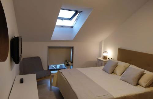 ATICO A 3 KM DE SANXENXO CON PISCINA Y GARAJE - Foto 3