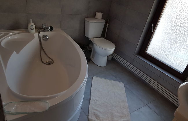 Rent Holding - Foto 64