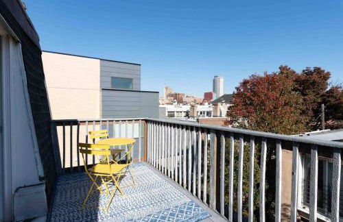 1918 Duplex with Character City Center - Foto 3