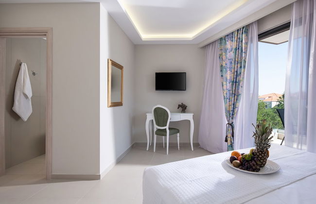 Light Blue Luxury Rooms - Photo 26