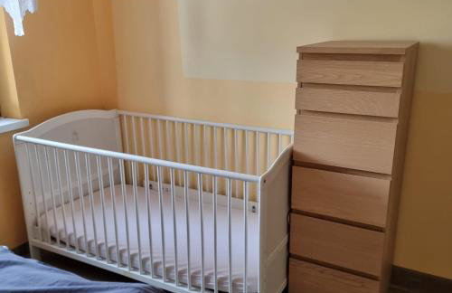 Duży dom letniskowy - bliźniak nad jeziorem Skarlińskim I 180m od jeziora I łódka wiosłowa w cenie - Foto 6