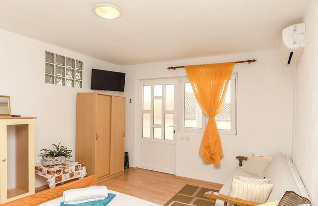 Apartments Mila Family With Pool - Photo 47
