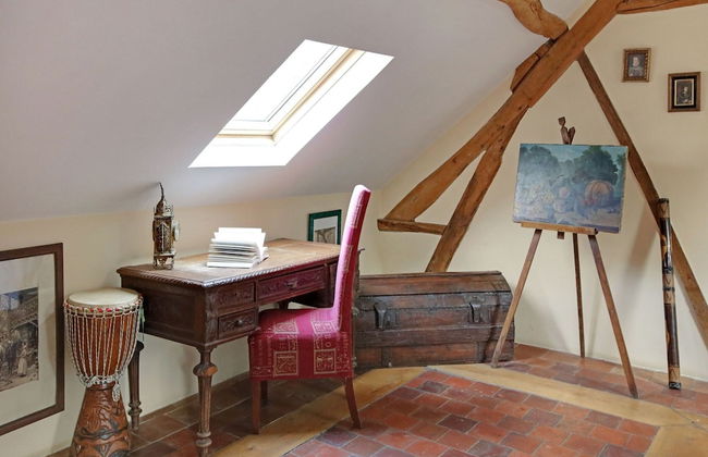 Charming Holiday Home in Raizeux Near Forest - Foto 2