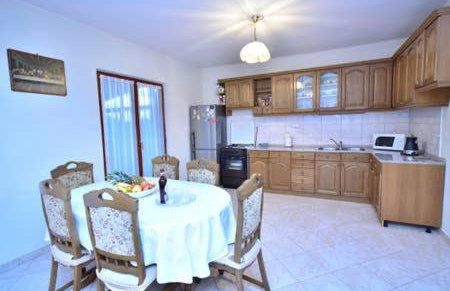 Holiday home Dinko - Photo 29