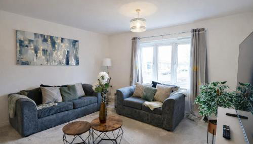Stylish 2-Bed flat near IKEA & J9 M6 Free Parking - Foto 4