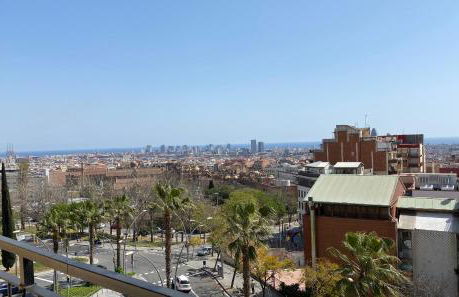 Amazing sea and Sagrada Familia views homey apartment - Photo 32