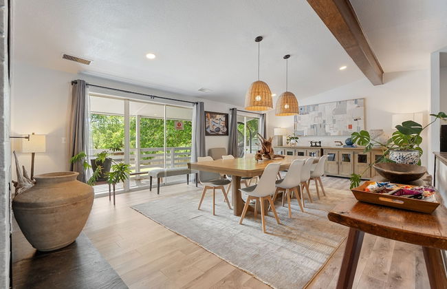 5BR Relaxation Haven Hot Tub Pool Table Fun M - Foto 11