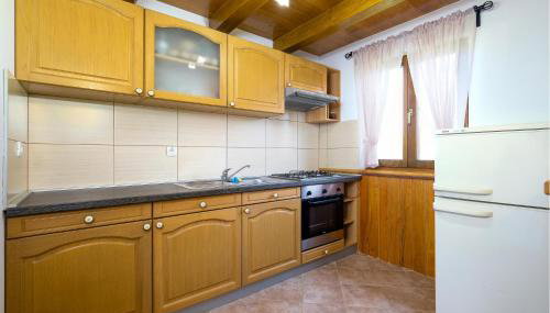 Gorgeous Home In Rovisce - Foto 5