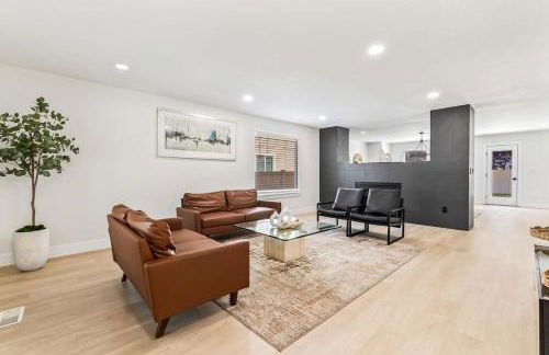 Bedroom house in prime location by the village - Foto 2