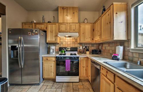1 Mi to Santa Fe Plaza: Quiet Home w/ Patio - Foto 8