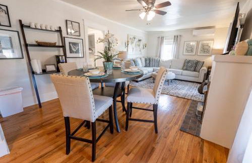 Cozy 2 BDRM Vacation Rental - 1 Mile to Dtwn Rapid City - Foto 9