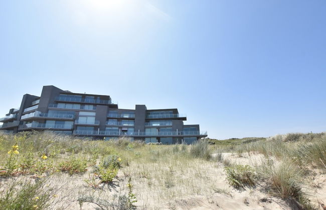 Bright Coastal Family Escape - Photo 42