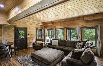 Waterfront 1-acre Private Dock, Hot Tub, Firepit Bankhead Lodge by Avantstay - Foto 40