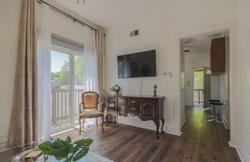 Comfy One Bed Apartment in Forest Park - Foto 6