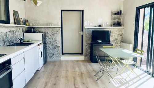 Appartment, terrace, garden next Cassis - Foto 4, stove, toaster