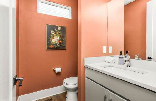 CHARM Near Broadway in Walkable 8th Ave S - Foto 20