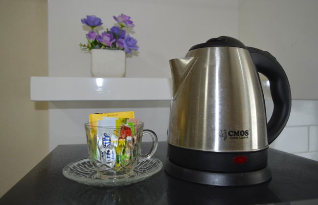 Roomku at Bassura City Apartment - Foto 19