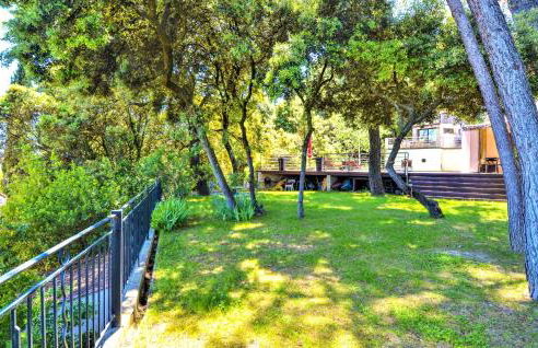 Amazing Home In Sauveterre With Wifi - Foto 13