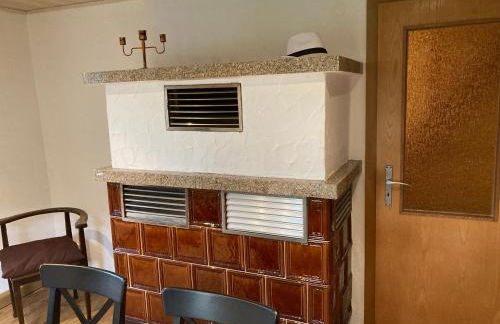 Kleines Haus am Waldrand, Haustiere auf Nachfrage - Foto 12