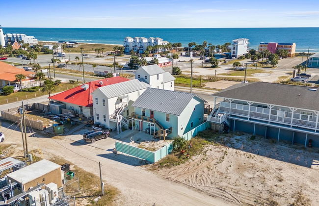 Beach House - Surfs Up Under Tow by PHG - Foto 55