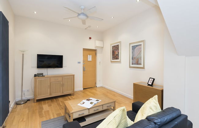 St Paul's by Excel Apartments - Photo 7