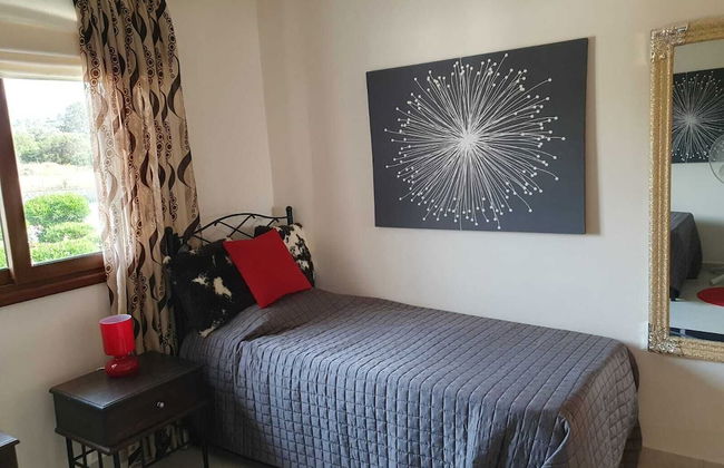 Carrington Sea Magic 2 bed Plus 2 Apartment - Photo 3