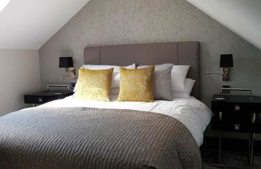 The Queens Head, Parkside Apartment 1 - Photo 4