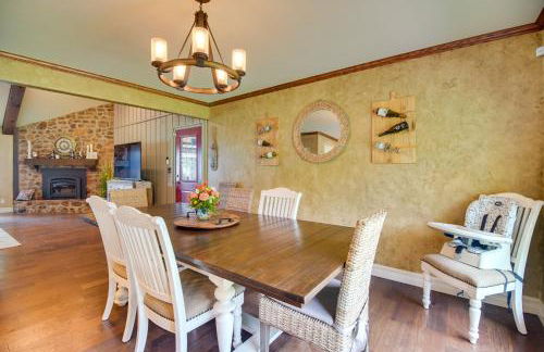 On-Site Lake Access Group Getaway in Afton - Foto 8