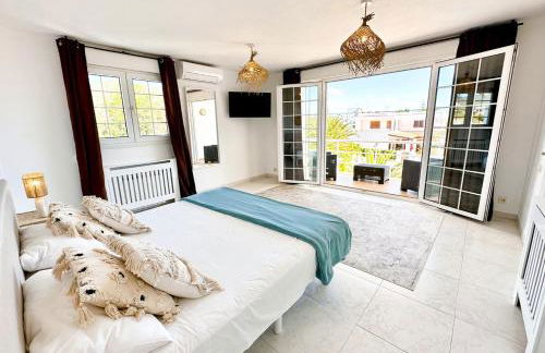 Villa in Playa den Bossa, 5 min SupermarketBBQ - Foto 29