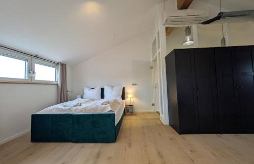 Munich Large Apartment 155 qm with 4 Bedrooms top located 1 to 12 guests - Foto 9