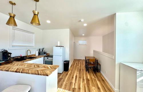 Glacier Alpine Escape - Photo 5