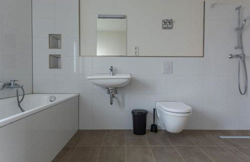 T&K Apartments - Bergisch Gladbach - 7 Comfortable Apartments - 20 min to Fair Messe Cologne - Foto 14