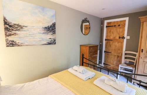 Lower Vestry - Photo 13